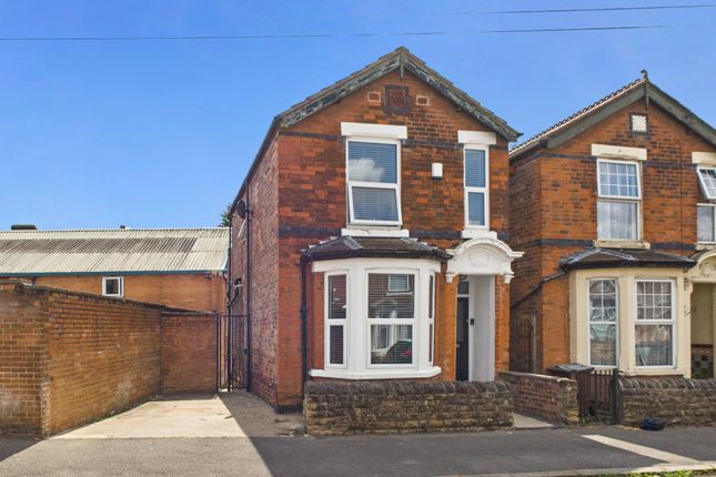 Abbey Grove, Nottingham 3 bed detached house for sale