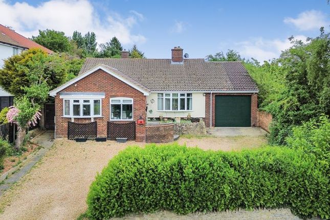 Northampton Road, Bedford MK43 3 bed detached bungalow for sale