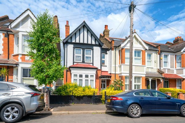 3 bed end terrace house