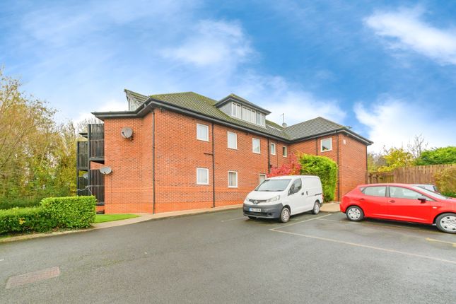 2 bedroom flat for sale