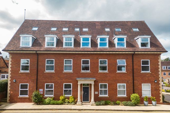 Homer Road, Solihull, West Midlands, B91 2 bed flat for sale