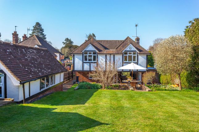 Kidmore End Road, Emmer Green 4 bed detached house for sale