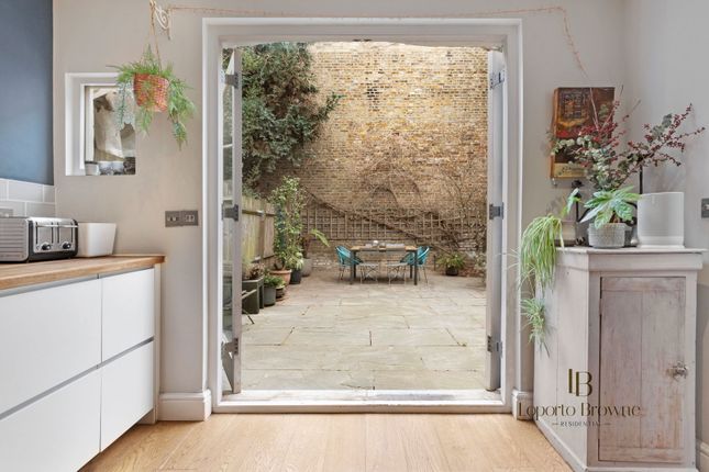 Hartland Road, Queen's Park, NW6 5 bed terraced house for sale