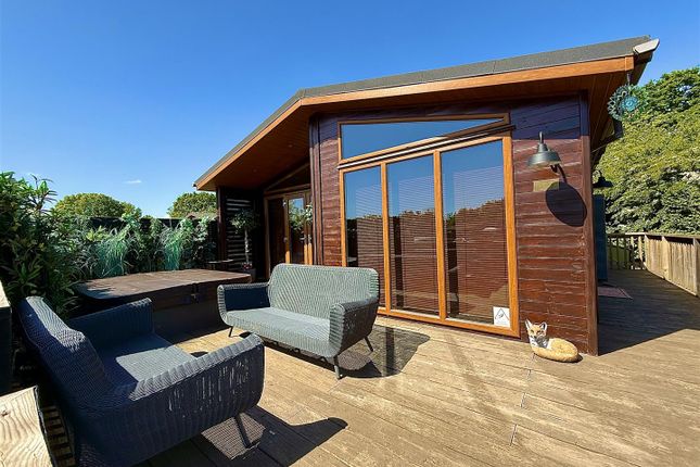 2 bed lodge