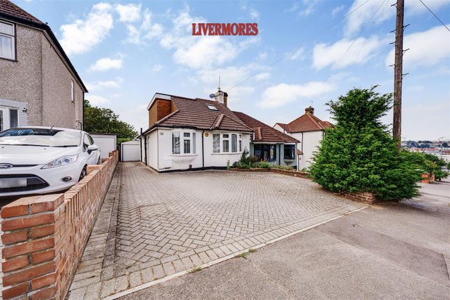 Heathview Avenue, Crayford, Kent 3 bed semi