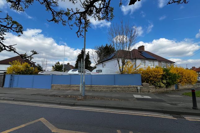 6 bedroom semi-detached house for sale