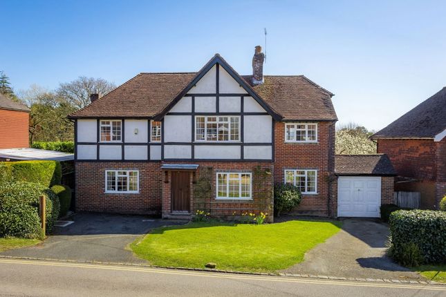 Saxonwood Road, Battle TN33 5 bed detached house for sale
