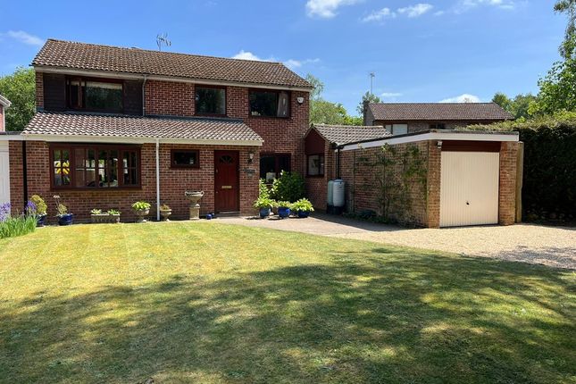 Penwood, Highclere, Newbury, RG20 4 bed link detached house for sale