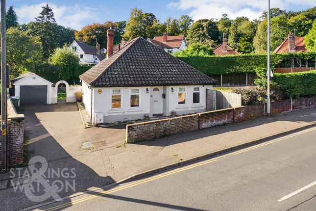 Harvey Lane, Thorpe St. Andrew, Norwich 3 bed detached bungalow for sale