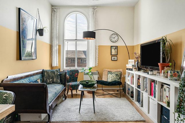 1 bedroom property for sale