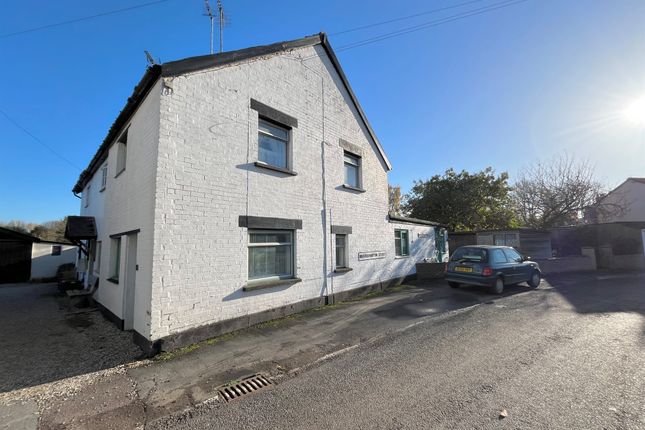 2 bedroom cottage for sale
