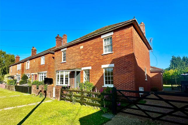 Pilley Green, Pilley, Lymington... 2 bed semi