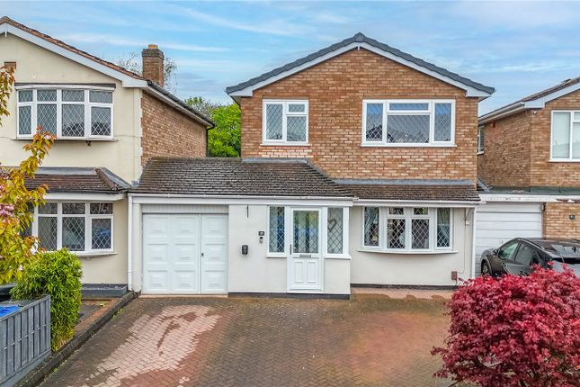 3 bedroom link detached house for sale