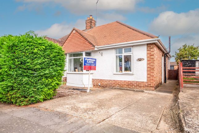 2 bedroom semi-detached bungalow for sale