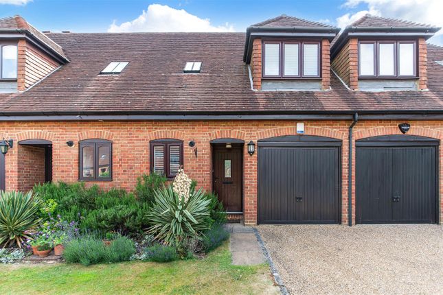 Meade Court, Walton on the Hill, 3 bed terraced house for sale