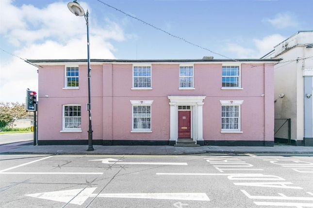 7 bedroom detached house for sale