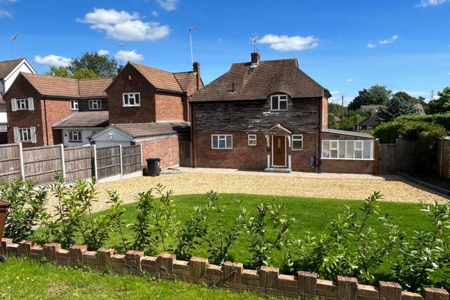 Tolmers Road, Cuffley EN6 3 bed detached house for sale