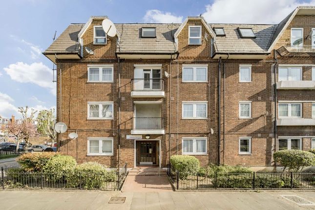 Ilbert Street, London W10 3 bed flat for sale