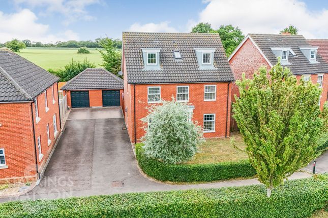 Lime Tree Avenue, Long Stratton, Norwich 5 bed detached house for sale