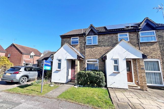Chalkdown, Stevenage, Herts, SG2 7BN 3 bed semi