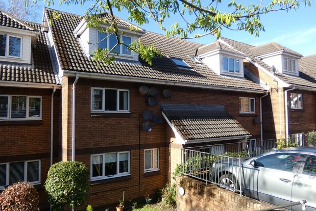 3 bedroom maisonette for sale