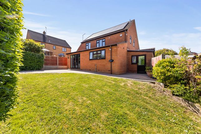 Chatsworth, Milton Keynes MK8 4 bed detached house for sale