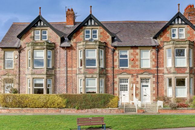 4 bed terraced house