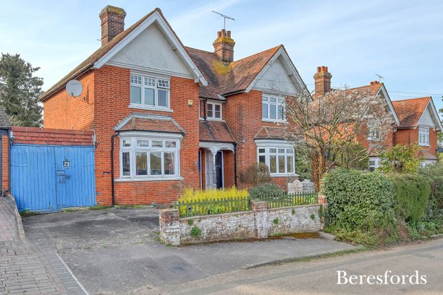 St. Johns Road, Stansted... 3 bed semi