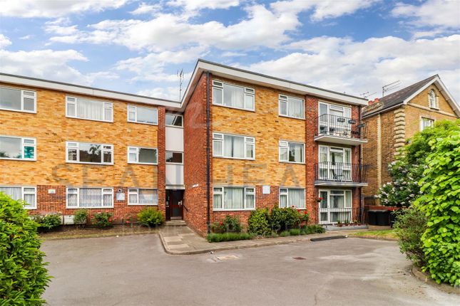 Beaufort Court, Somerset Road, New... 2 bed flat for sale