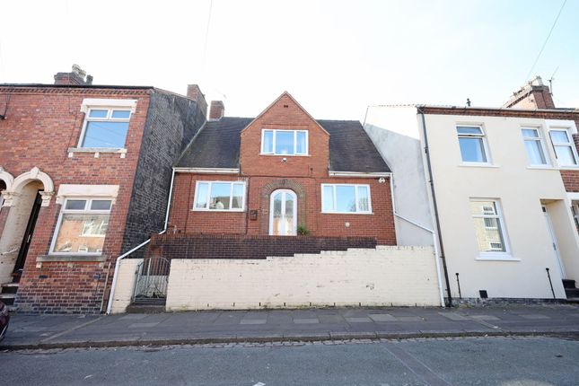 Richmond Street, Penkhull 3 bed terraced bungalow for sale