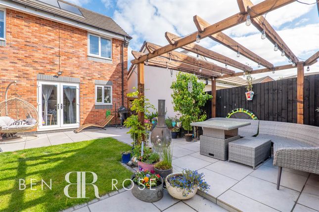 Pennington Drive, Farington Moss... 3 bed detached house for sale