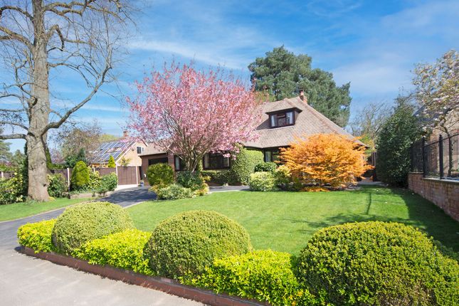 Court Drive Shenstone, Lichfield... 4 bed detached house for sale