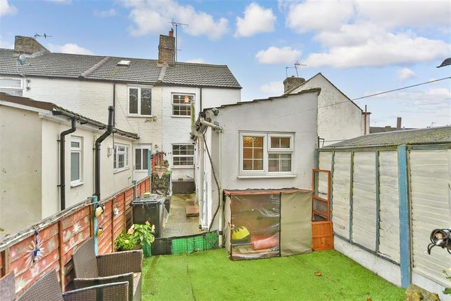 Saunders Street, Gillingham, Kent 2 bed terraced house for sale