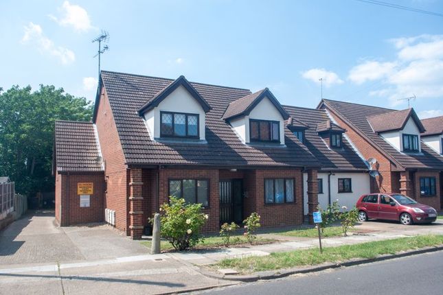 Recreation Avenue, Leigh