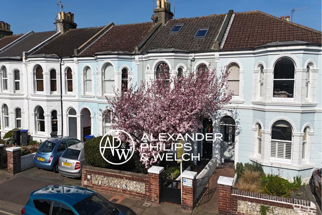 4 bed terraced house