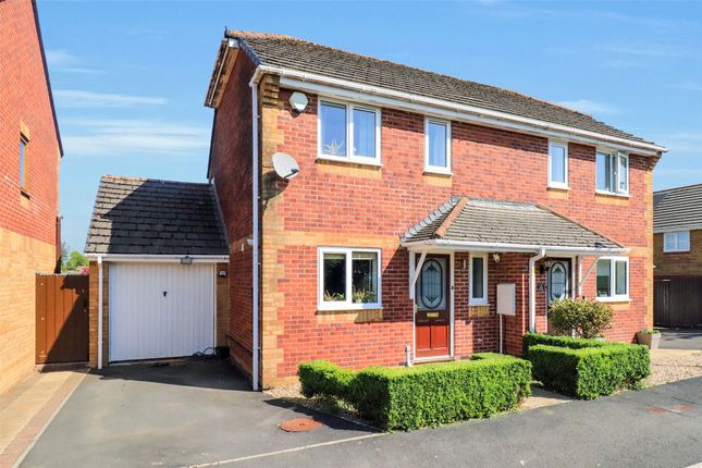 Exmoor View, South Molton, Devon, EX36 2 bed semi