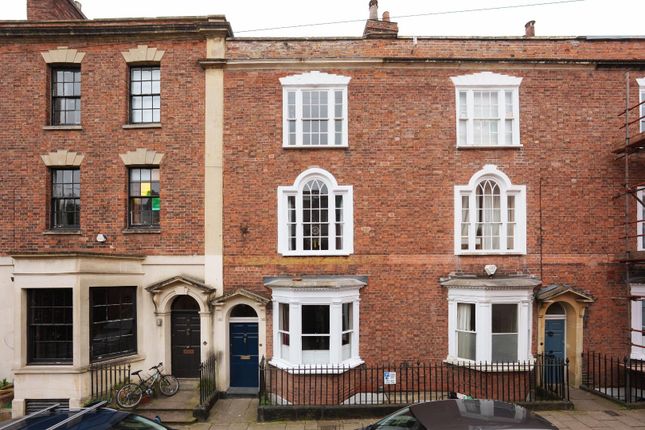 4 bedroom house for sale