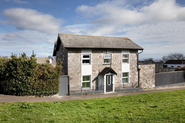 Exeter Road, Teignmouth, TQ14 4 bed detached house for sale