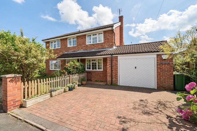 Leominster,  Herefordshire,  HR6 4 bed detached house for sale