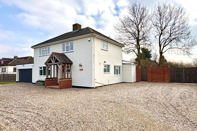 Essex, Harlow, CM17 3 bed detached house for sale