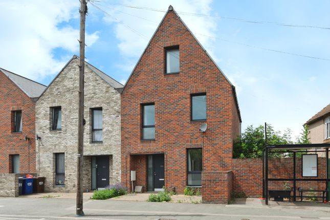 4 bedroom end of terrace house for sale