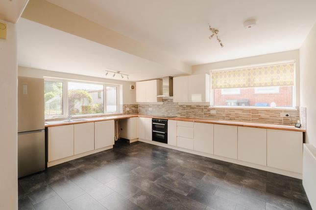 4 bedroom semi-detached bungalow for sale