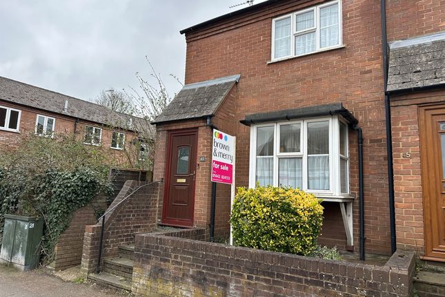 2 bedroom semi-detached house for sale