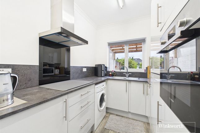 Malvern Gardens, Middlesex HA3 4 bed terraced house for sale