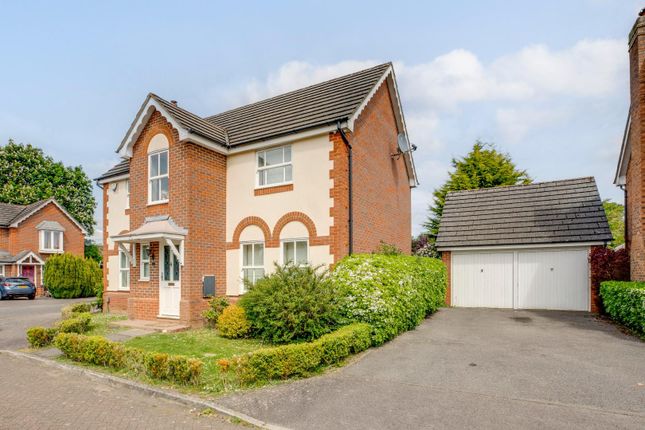 Richmond Close, Amersham... 4 bed detached house for sale