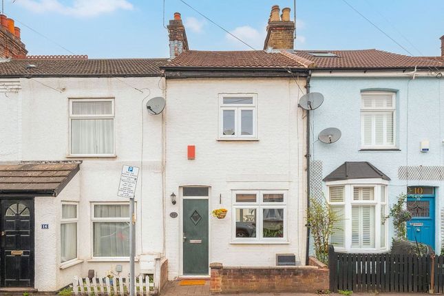 Watford Fields, Hertfordshire WD18 2 bed terraced house for sale