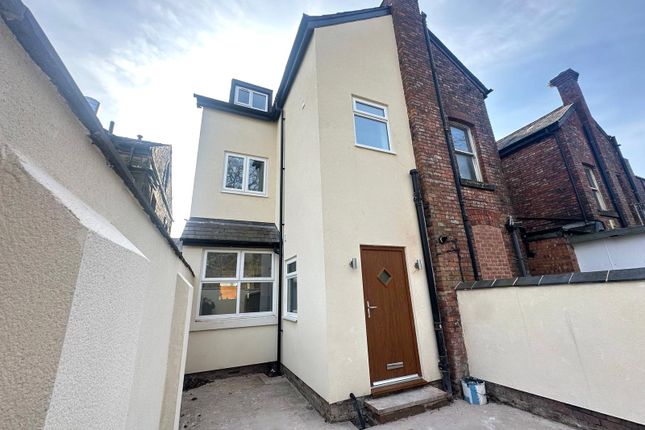 4 bedroom end of terrace house for sale