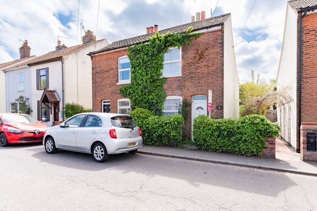 Lyngate Road, North Walsham 2 bed semi
