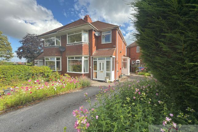 Lowther Place, Leek, ST13 5BB 3 bed semi