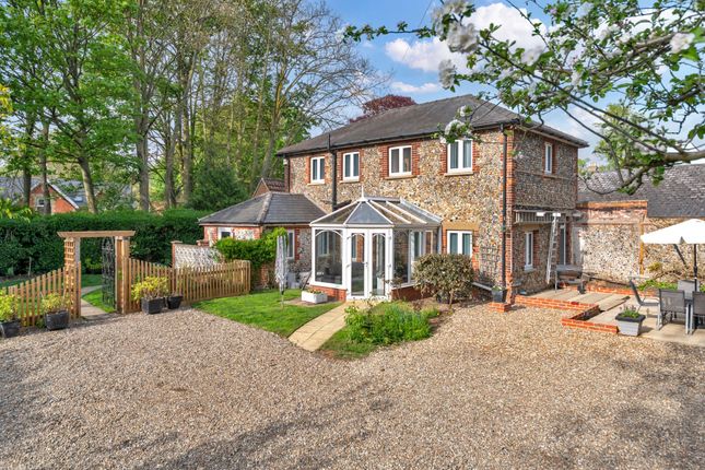 Rayes Lane, Newmarket CB8 3 bed detached house for sale